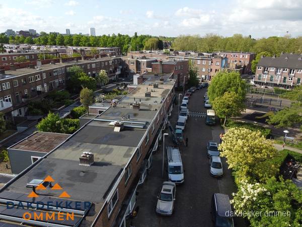 Luchtfoto dakinspectie woonwijk in Ommen Luchtfoto dakinspectie woonwijk in Ommen