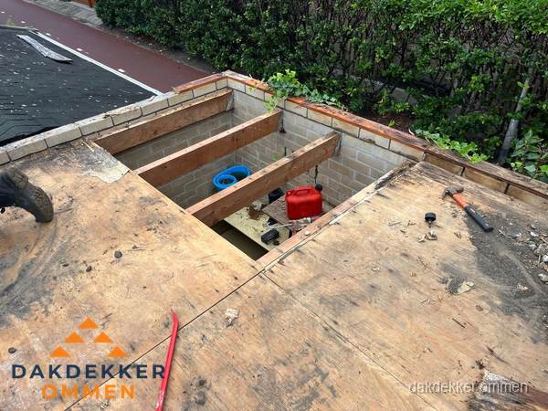 Plat dak vervangen met open constructie in Ommen Plat dak vervangen met open constructie in Ommen