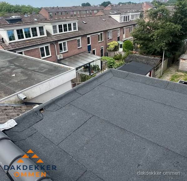 Dakinspectie plat dak aanbouw in Ommen Dakinspectie plat dak aanbouw in Ommen